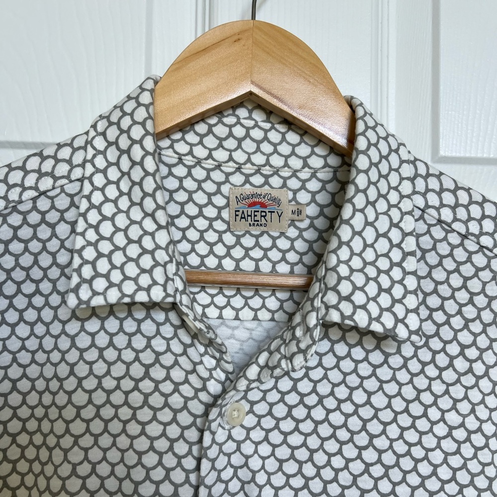 Faherty Short-Sleeve Stretch Playa Shirt- white & grey